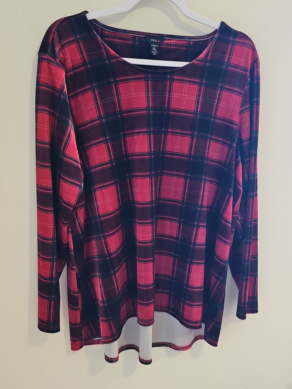 Intro Plaid High Low Top Womens Size PXL Red Black Stretch Knit 42836VP